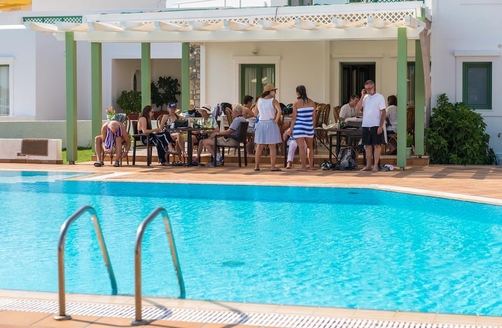 Maltezana Beach Hotel Esterno foto